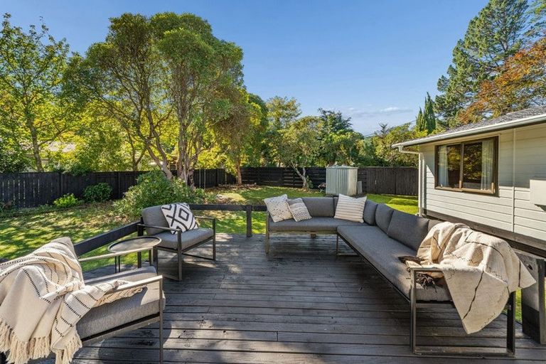 Photo of property in 135 Plateau Road, Te Marua, Upper Hutt, 5018