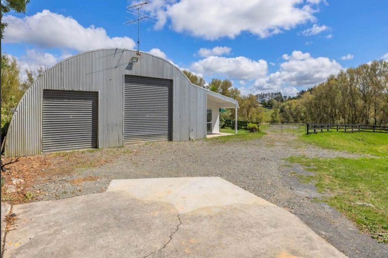 Photo of property in 40 Wilson Road, Dairy Flat, Albany, 0792