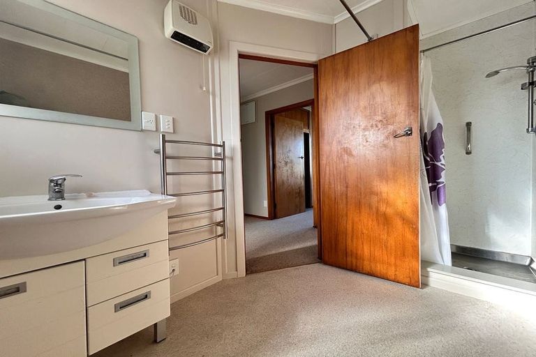 Photo of property in 256c Courtenay Street, Strandon, New Plymouth, 4312