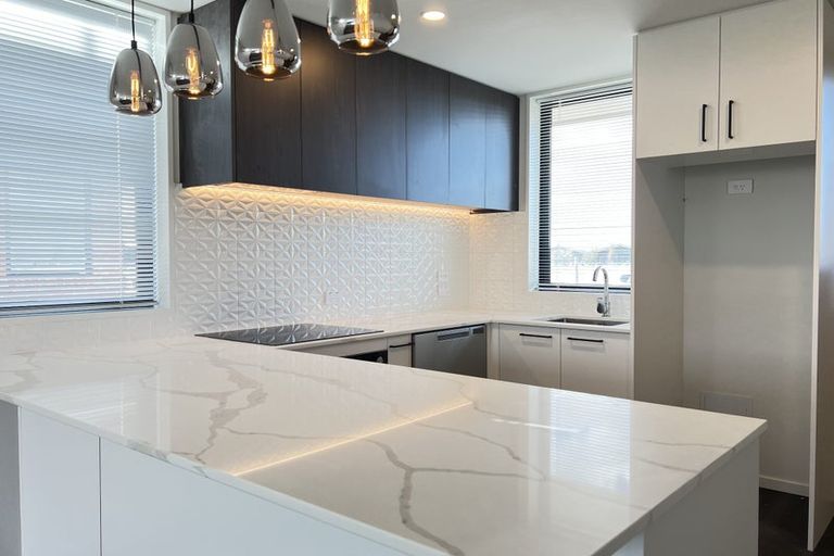 Photo of property in 2/21 Montreal Street, Sydenham, Christchurch, 8023