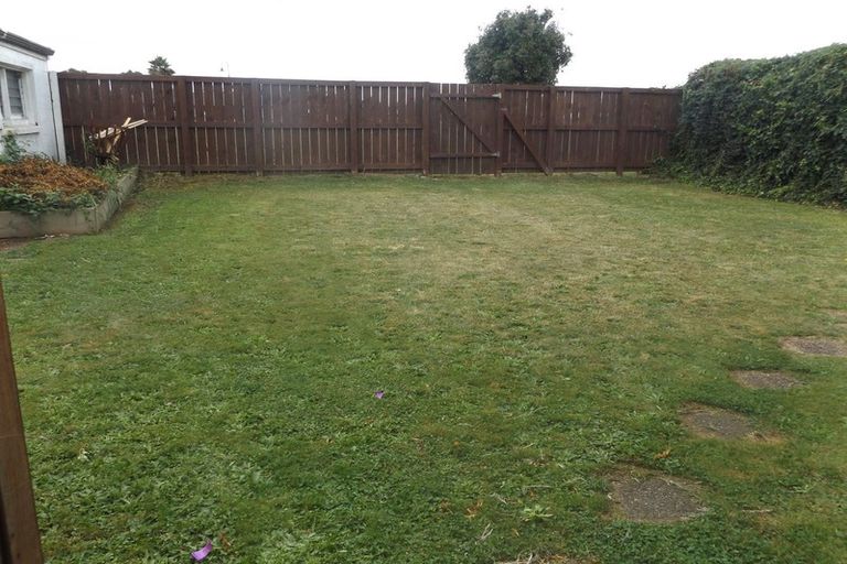 Photo of property in 32 Mears Road, St Andrews, Hamilton, 3200