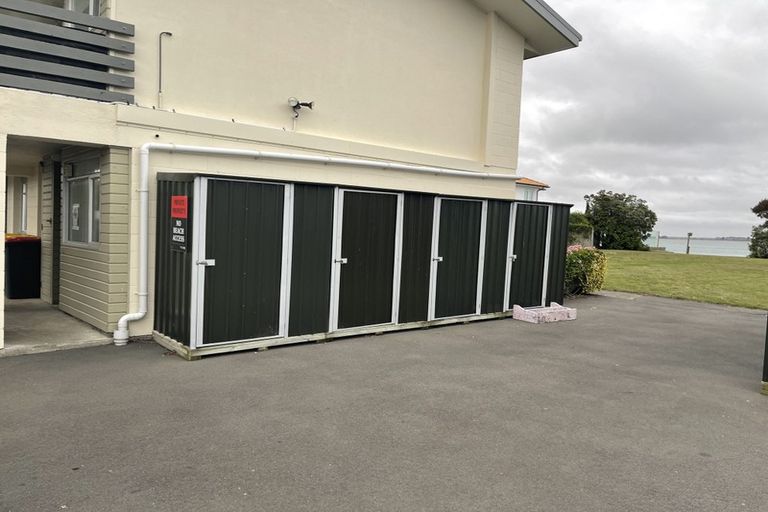 Photo of property in 1/86a Beachville Road, Redcliffs, Christchurch, 8081