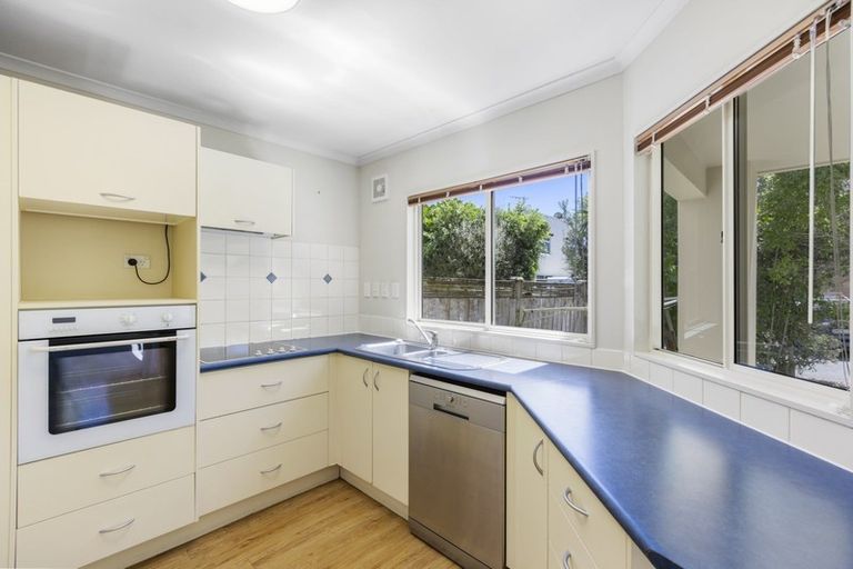 Photo of property in 3/148 Brightside Road, Stanmore Bay, Whangaparaoa, 0932
