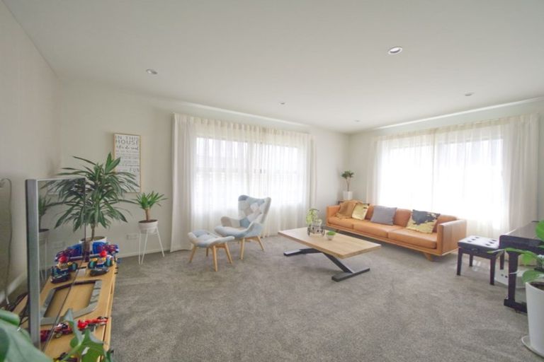 Photo of property in 3 Scout Way, Silverdale, 0932