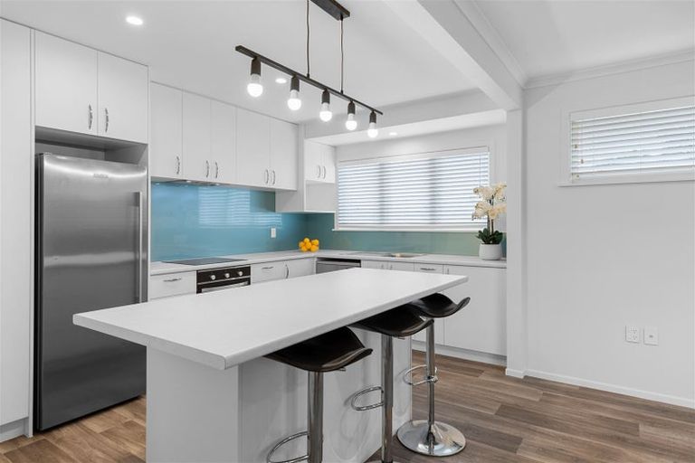 Photo of property in 29 Henderson Crescent, Parkvale, Tauranga, 3112