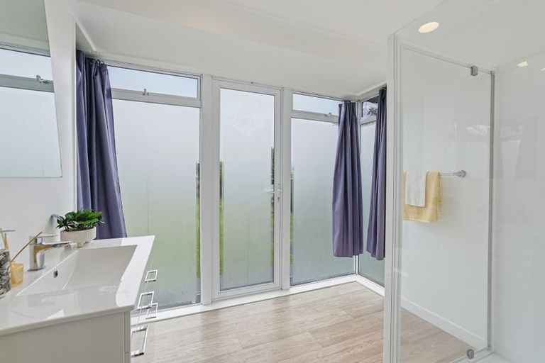 Photo of property in 23 Beazley Crescent, Tikipunga, Whangarei, 0112