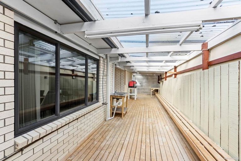 Photo of property in 29a Newington Road, Henderson, Auckland, 0612