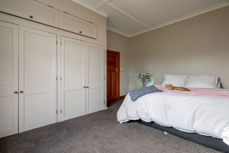 Photo of property in 24 Elmira Avenue, Hokowhitu, Palmerston North, 4410