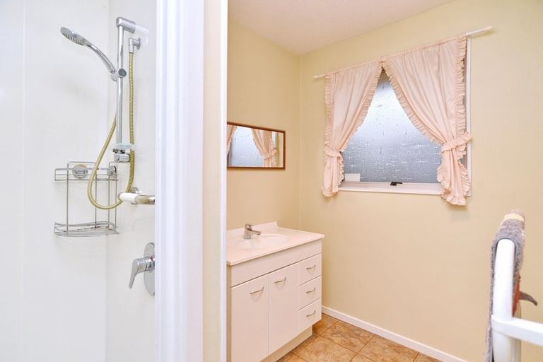 Photo of property in 1/91 Cottonwood Street, Parklands, Christchurch, 8083