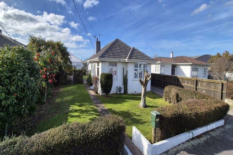 Photo of property in 11 Cubitt Street, Blenheim, 7201