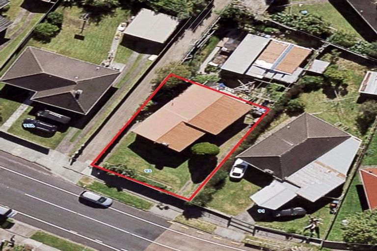 Photo of property in 93 Avondale Road, Avondale, Auckland, 1026