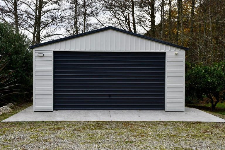 Photo of property in 4589 Karamea Highway, Karamea, 7893