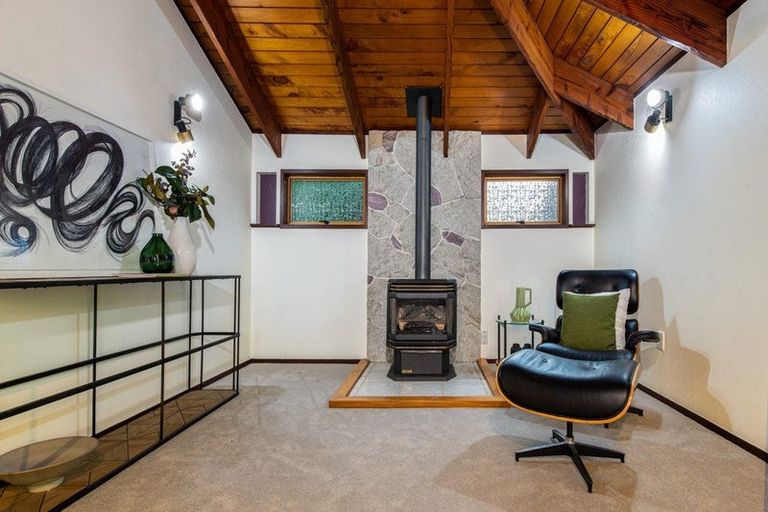 Photo of property in 262a Beach Road, Campbells Bay, Auckland, 0630