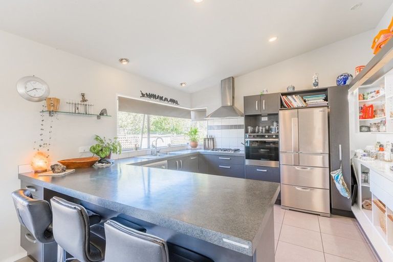 Photo of property in 337 Manly Street, Paraparaumu Beach, Paraparaumu, 5032