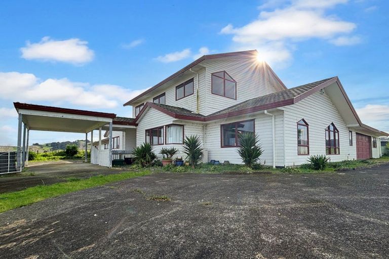 Photo of property in 558 State Highway 1, Wellsford, 0975