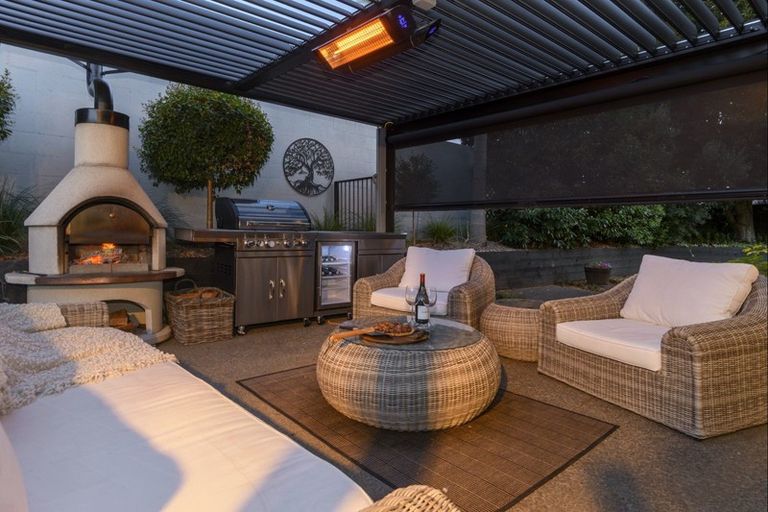 Photo of property in 2 Millbrook Drive, Bethlehem, Tauranga, 3110