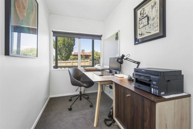 Photo of property in 4 Essendon Court, Glenview, Hamilton, 3206