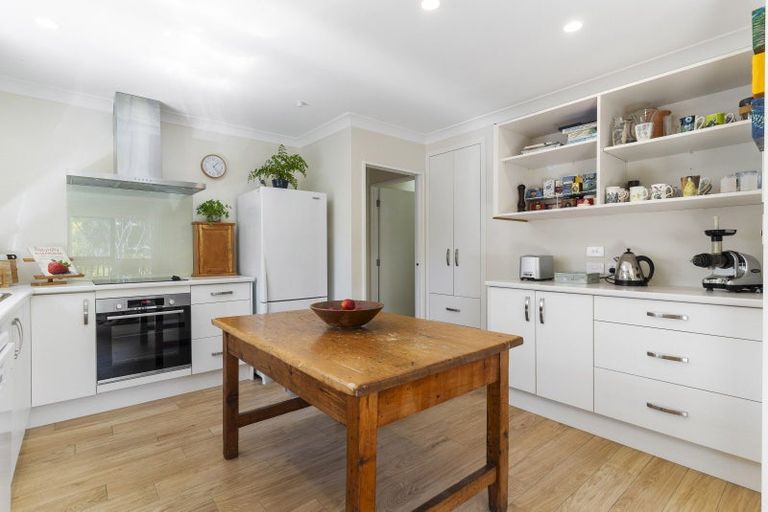 Photo of property in 3/7 Aries Place, Shelly Park, Auckland, 2014