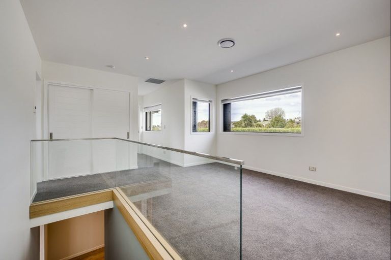 Photo of property in 24b Duart Road, Havelock North, 4130
