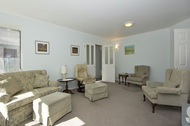 Photo of property in 36a Guthrie Street, Waterloo, Lower Hutt, 5011
