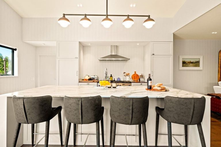 Photo of property in 38 Station Rise, Dalefield, Queenstown, 9371