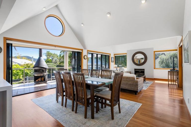 Photo of property in 6 Vista Paku, Pauanui, Hikuai, 3579