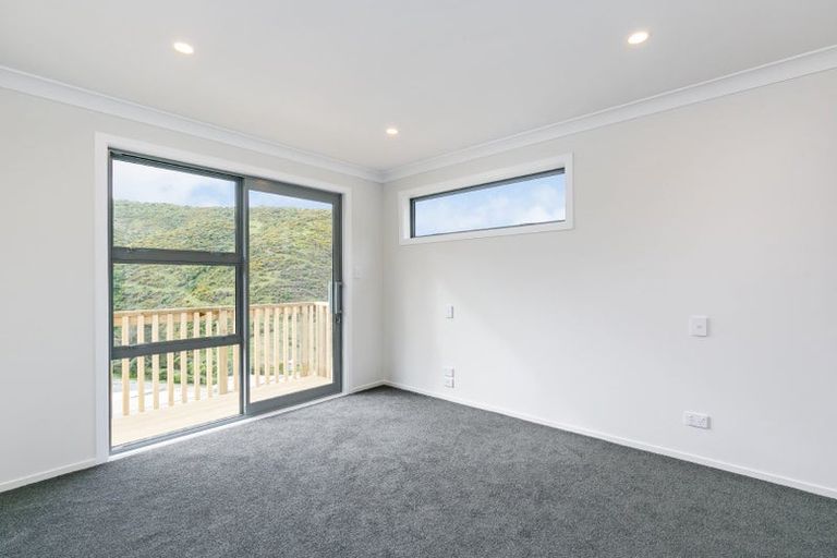 Photo of property in 1 Rarangi Way, Owhiro Bay, Wellington, 6023