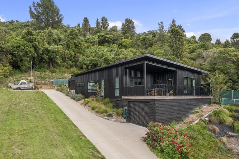 Photo of property in 75 State Highway 30, Lake Rotoma, Rotorua, 3074