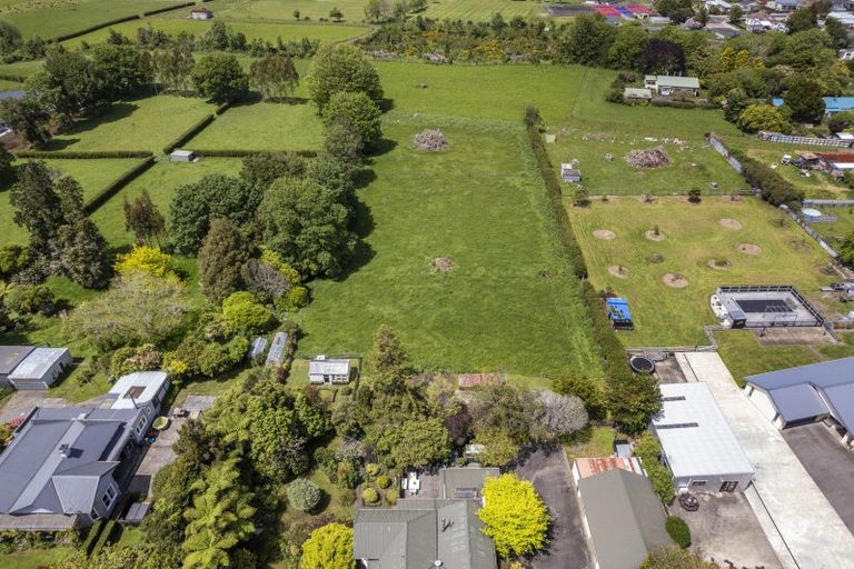 Photo of property in 193 Regan Street, Stratford, 4332