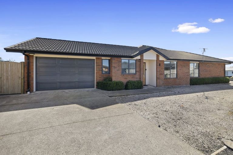 Photo of property in 5b James Drive, Bell Block, New Plymouth, 4312