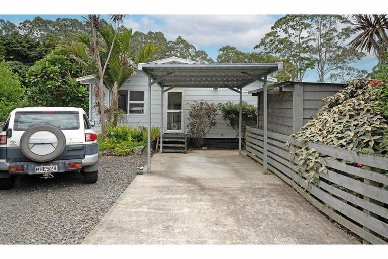 Photo of property in 41 Amokura Drive, Kerikeri, 0230