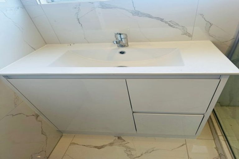 Photo of property in 1/90 Finlayson Avenue, Clendon Park, Auckland, 2103