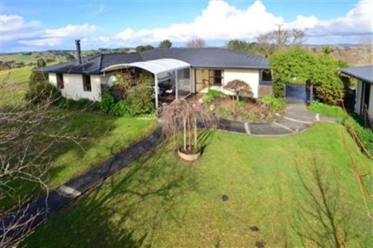 Photo of property in 68 Wilks Road West, Dairy Flat, Albany, 0794