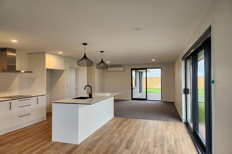 Photo of property in 6 Edgar Way, Rolleston, 7614