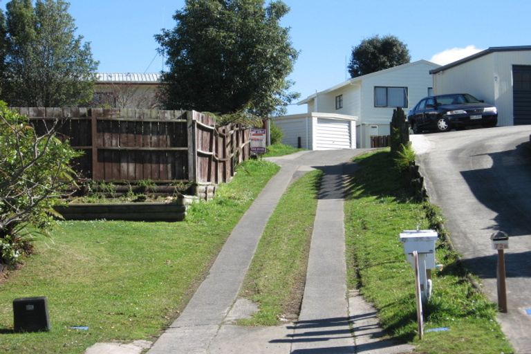 Photo of property in 76a Meander Drive, Welcome Bay, Tauranga, 3112