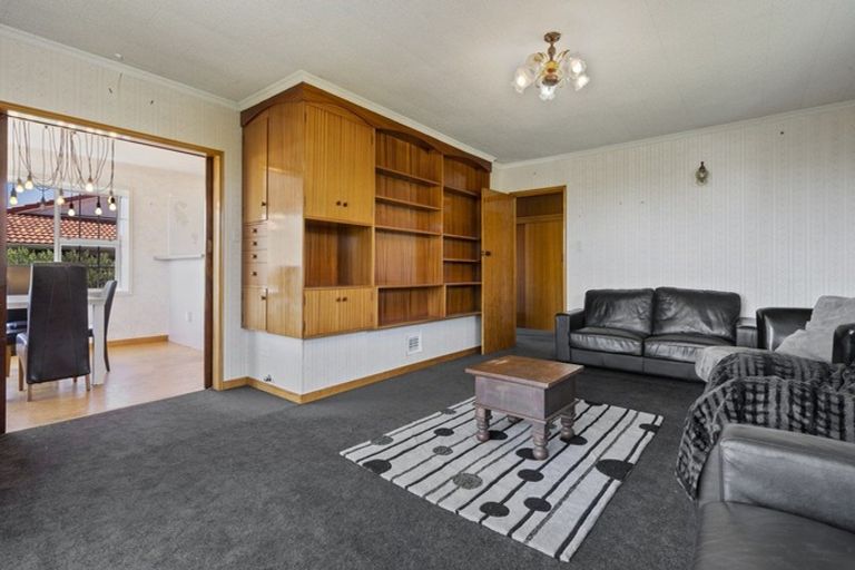 Photo of property in 216 Frankley Road, Frankleigh Park, New Plymouth, 4310