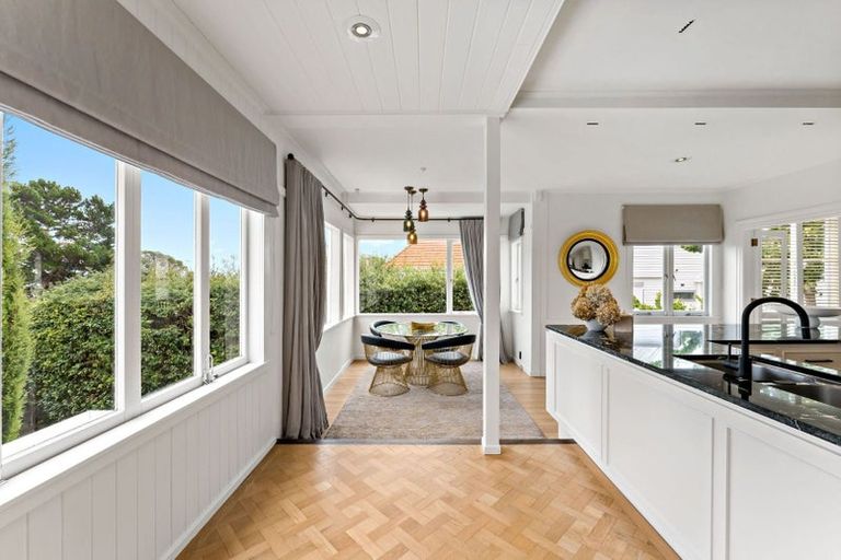 Photo of property in 65 Marine Parade, Herne Bay, Auckland, 1011