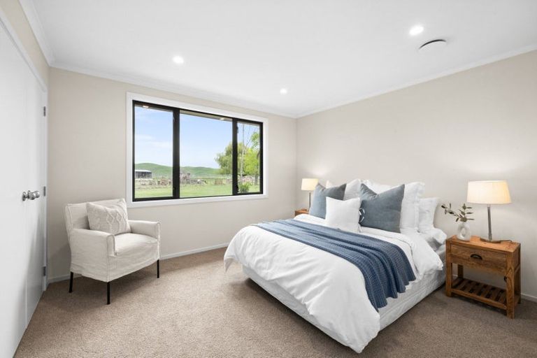 Photo of property in 361 Swamp Road, Fernhill, Napier, 4183