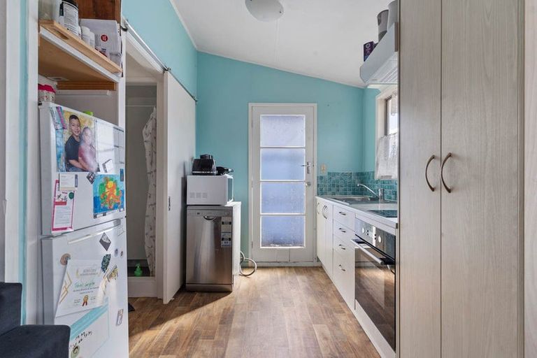 Photo of property in 2/78 Porchester Road, Papakura, 2110