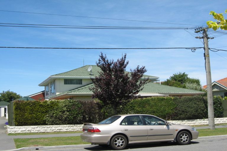 Photo of property in 1/22 Champion Street, Edgeware, Christchurch, 8013