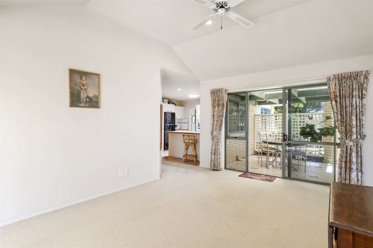 Photo of property in 1 Cayman Key, Papamoa Beach, Papamoa, 3118