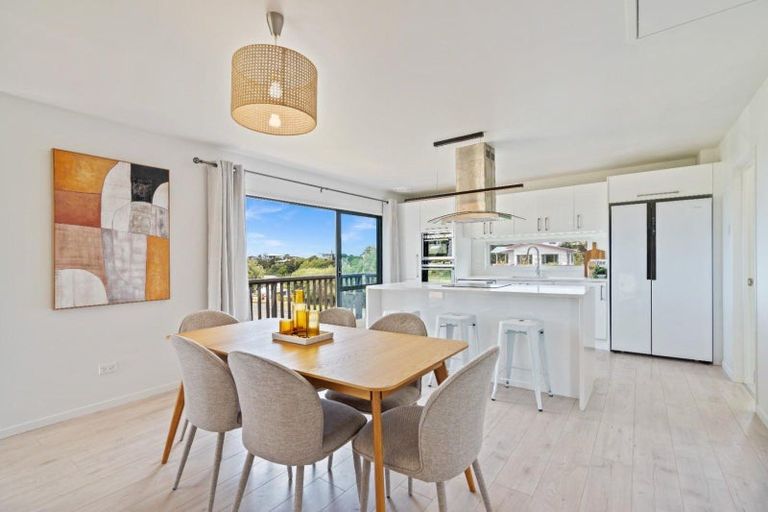 Photo of property in 28 Taranui Place, Mangawhai Heads, Mangawhai, 0505