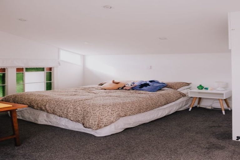 Photo of property in 32 Talavera Terrace, Kelburn, Wellington, 6012