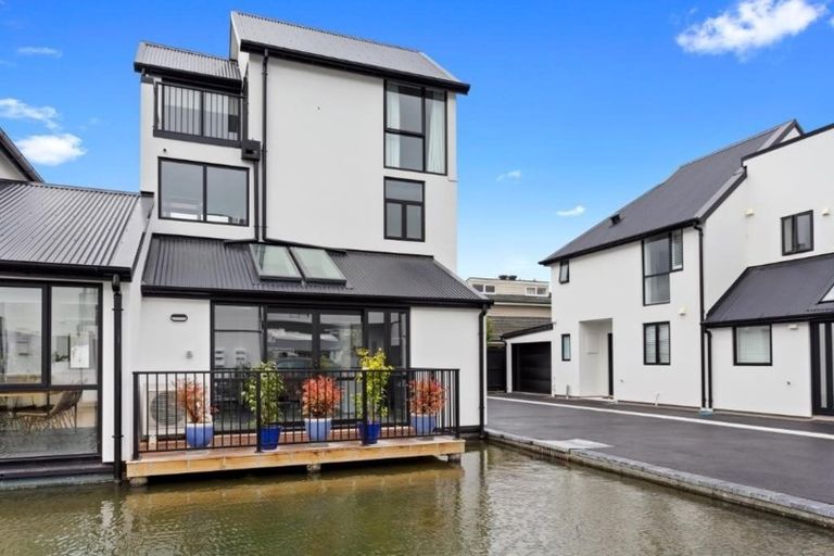 Photo of property in 7/140 Office Road, Merivale, Christchurch, 8014