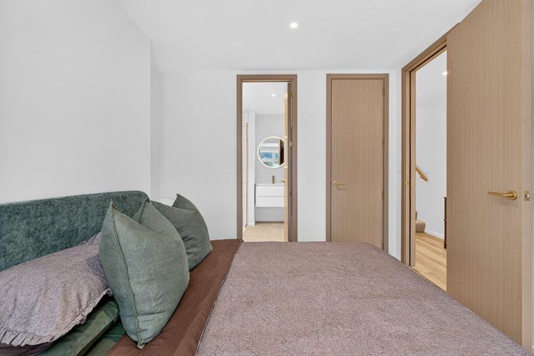 Photo of property in 1/46 Cuba Street, Petone, Lower Hutt, 5012