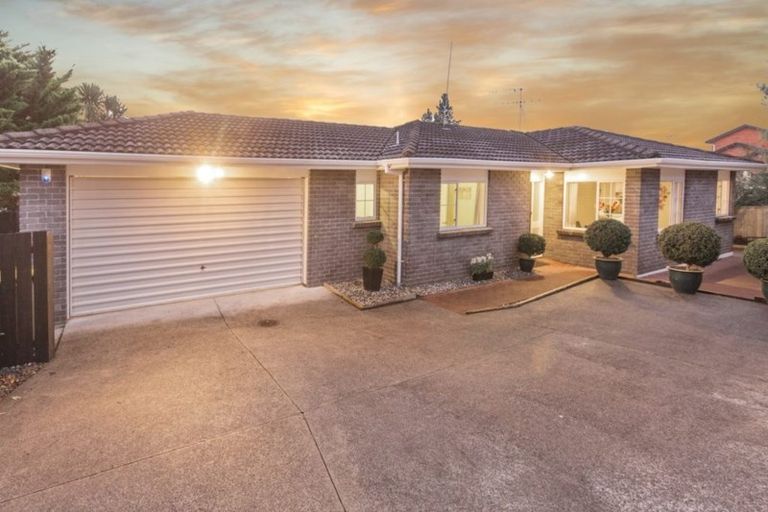 Photo of property in 2/125 Moore Street, Howick, Auckland, 2014