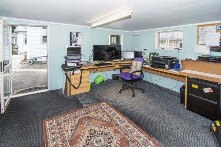 Photo of property in 24 Albert Street, Masterton, 5810