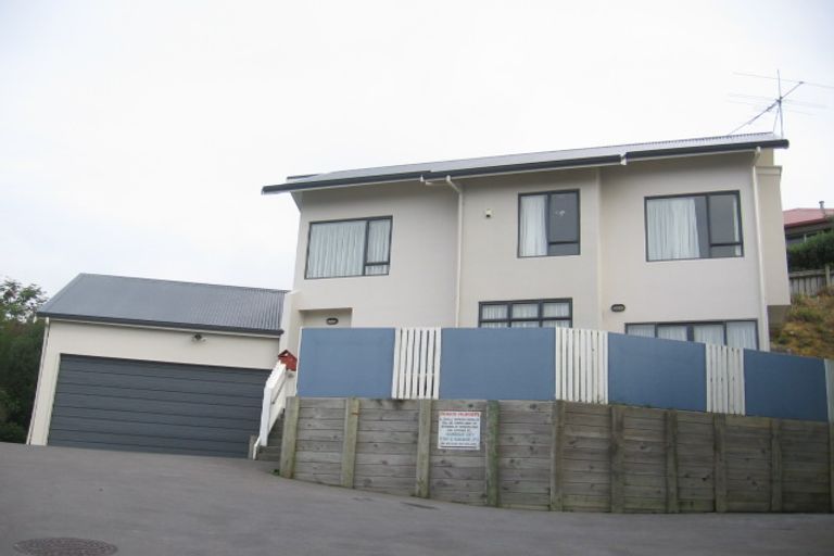 Photo of property in 6c Atamira Close, Churton Park, Wellington, 6037