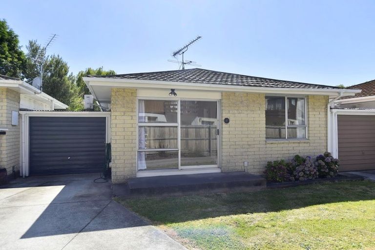Photo of property in 4/6 Lane Street, Woolston, Christchurch, 8023