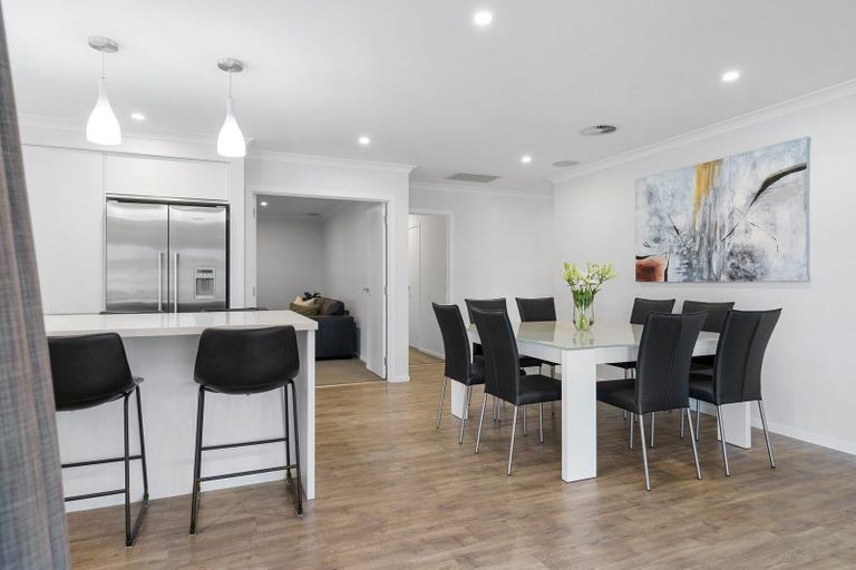 Photo of property in 17 Henry Bell Close, Leamington, Cambridge, 3432